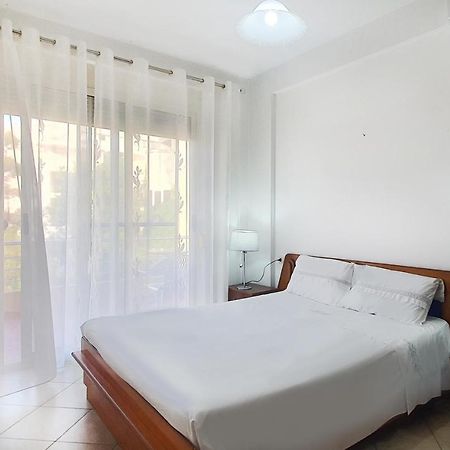Sea & Sun Apartment Durres Exterior photo
